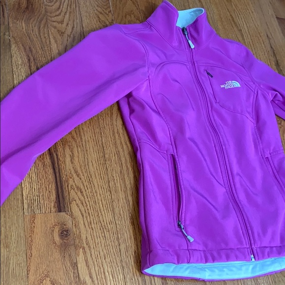 North Face jacket - Picture 2 of 6